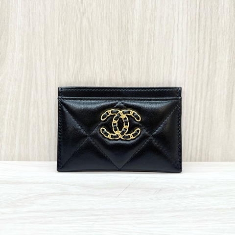 CHANEL黑色羊皮19系列卡夾AP1167