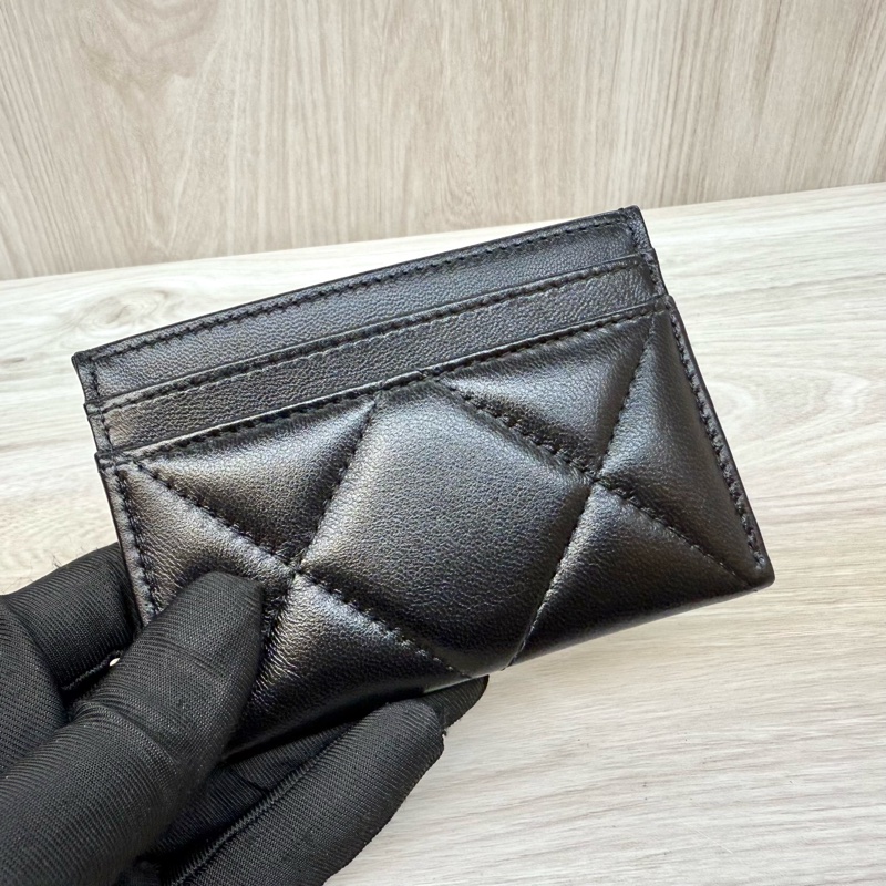 CHANEL黑色羊皮19系列卡夾AP1167-9