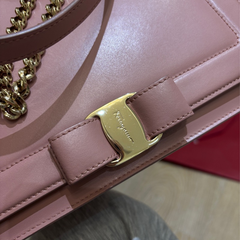 SalvatoreFerragamo,25cm牛皮肩背鍊包乾燥玫瑰粉色,-15