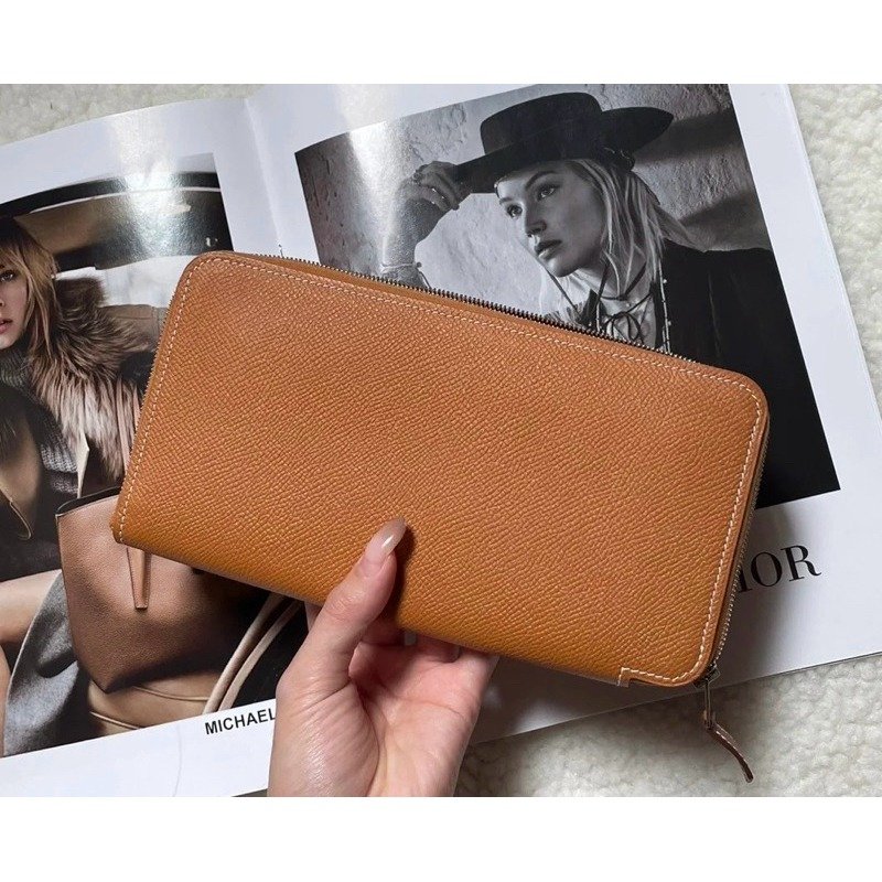 💕Hermes 愛馬仕經典絲巾長夾/金棕金/全新閒置美品-0