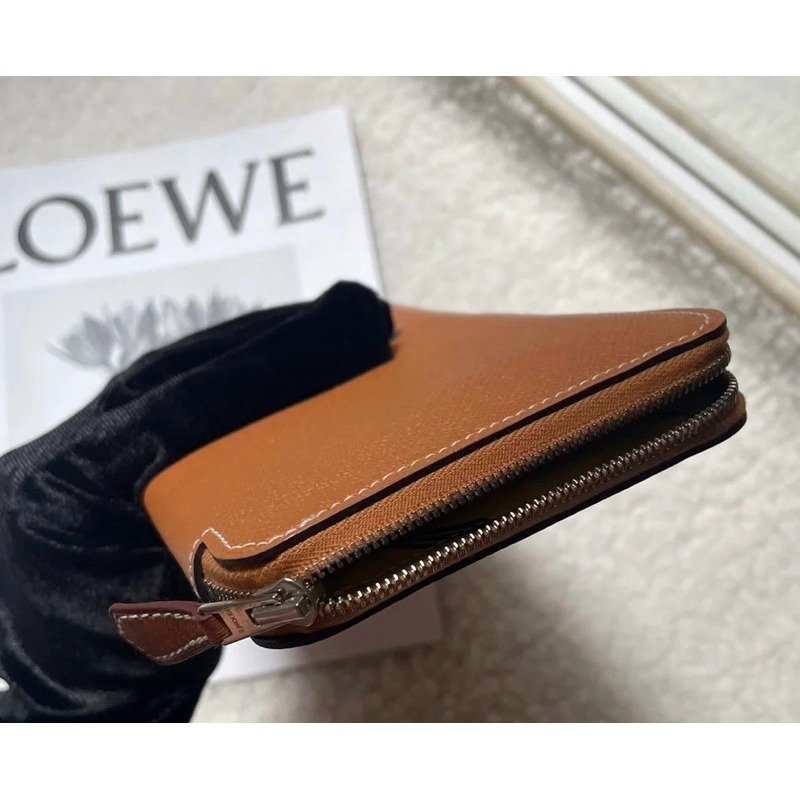 💕Hermes 愛馬仕經典絲巾長夾/金棕金/全新閒置美品-4