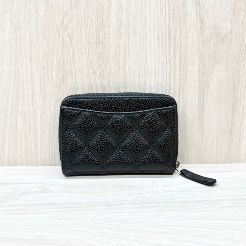 Chanel黑色粒紋牛皮銀釦拉鍊零錢包AP0216-1