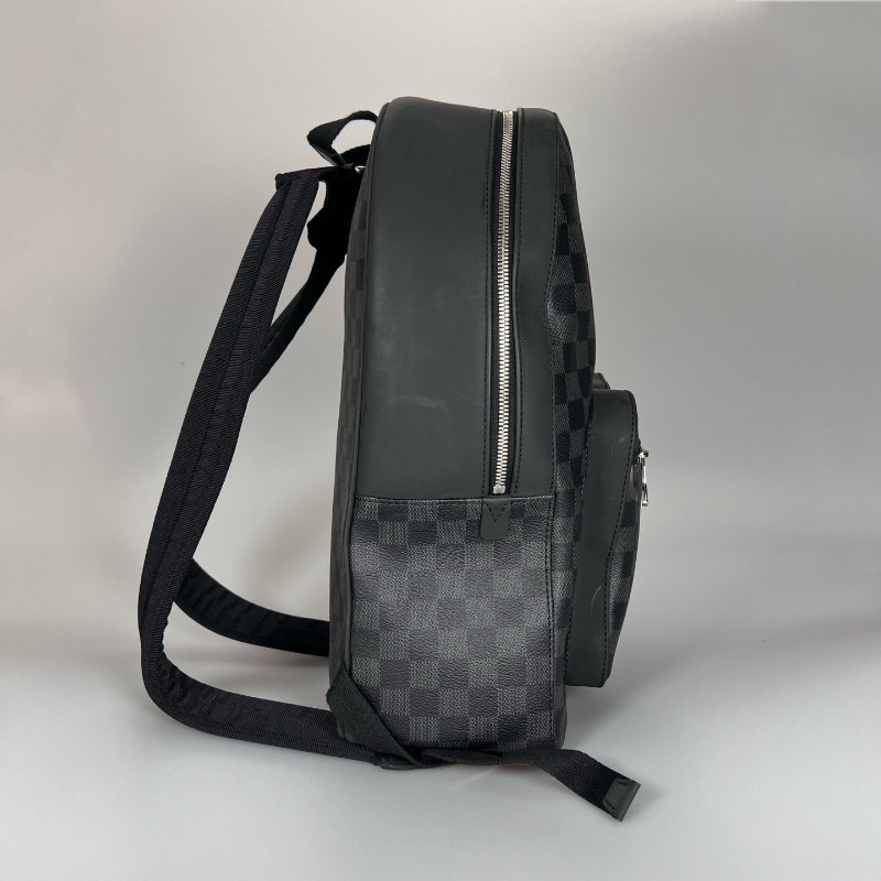 LV N40365 黑棋盤格紋後背包-2