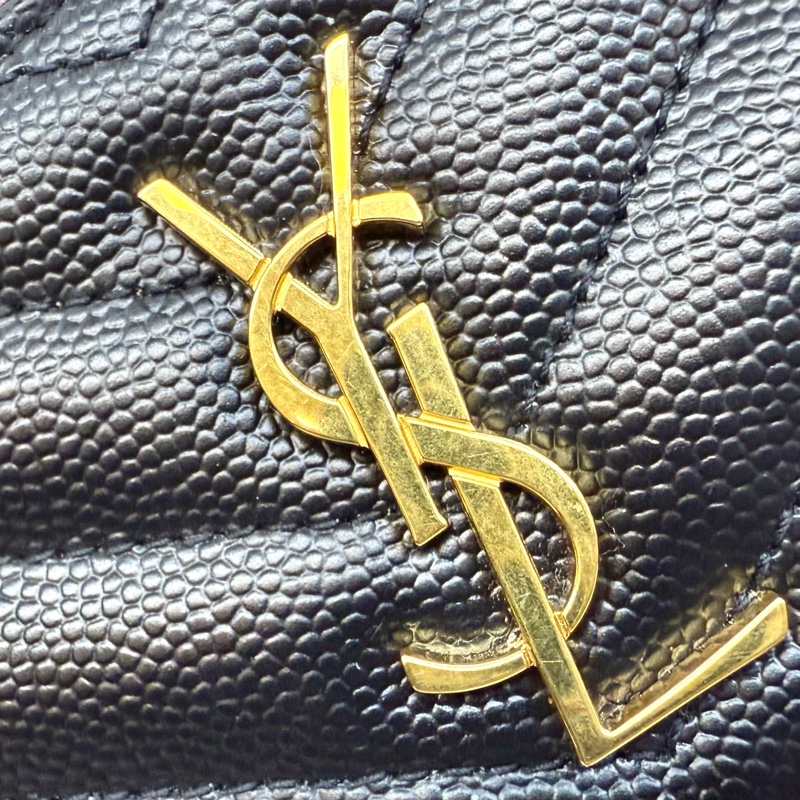 YSL黑金粒紋小牛皮一字拉鍊5卡包607915-9