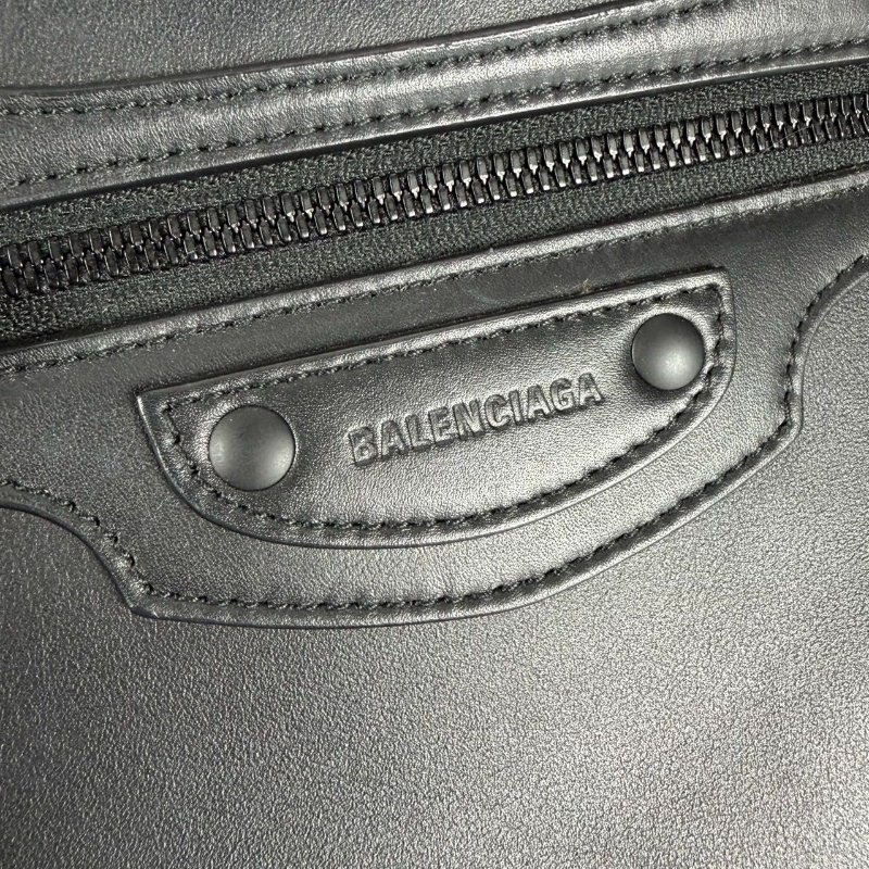 BALENCIAGA 638521 黑NEO CLASSIC機車包-6