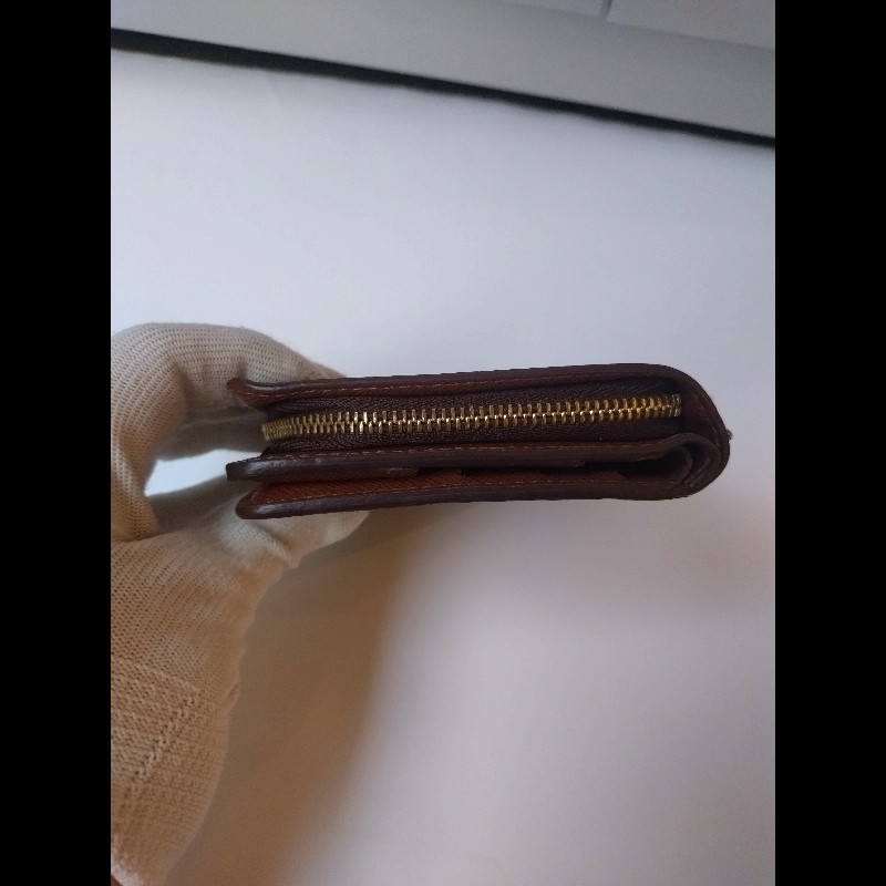 LV 老花單釦短方夾-3