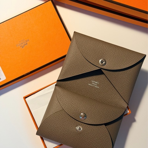 全新品 愛馬仕 calvi duo 大象灰 卡片夾 零錢三合一