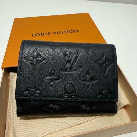 二手LV黑色全皮Victor壓紋三折短夾M12635