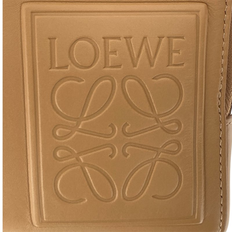 LOEWE 羅威 Mini Camera Bag相機包 小牛皮 焦糖色 銀釦-14
