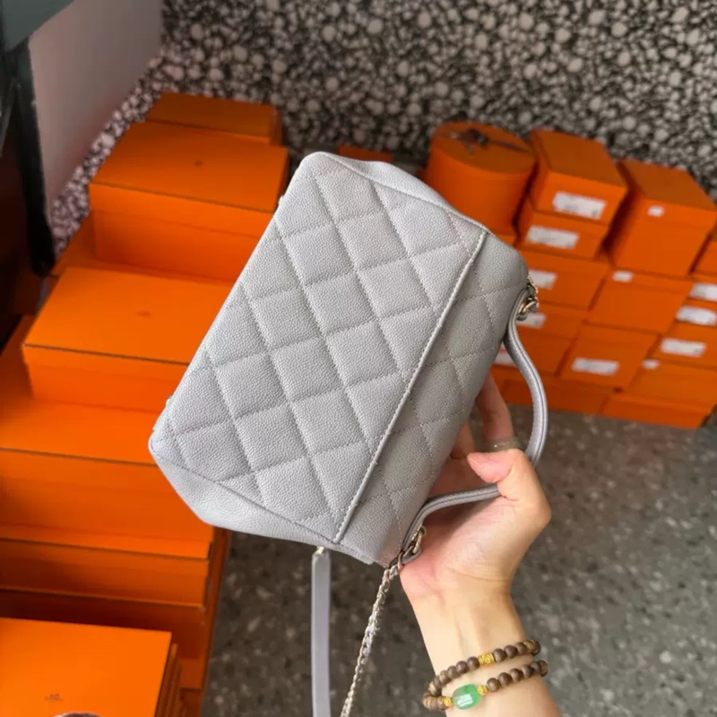 Chanel 荔枝皮灰金郵差小號 芯片款-2