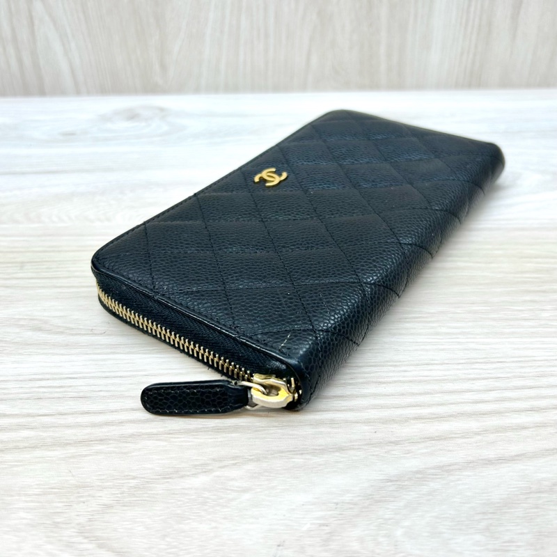 Chanel黑金荔紋牛皮8卡ㄇ拉長夾A50097-8