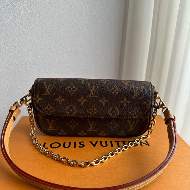 lv ivy 兩用包 超好看🥹🥹🥹-0