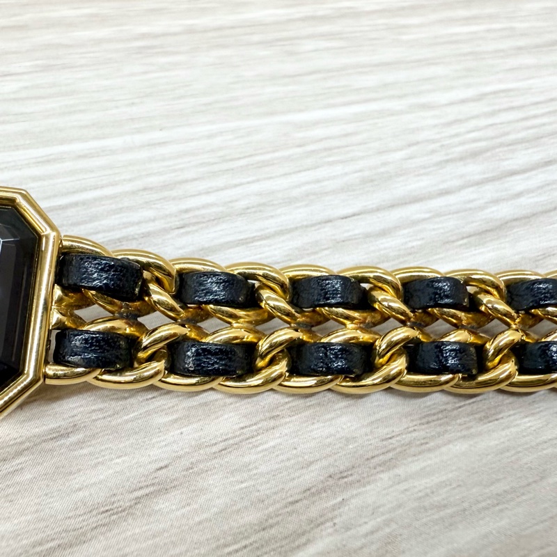 Chanel黑金M號Vintage Premiere皮穿鏈首映錶-2