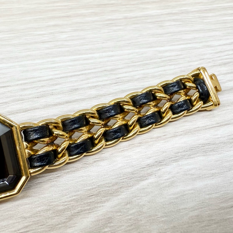 Chanel黑金M號Vintage Premiere皮穿鏈首映錶-4