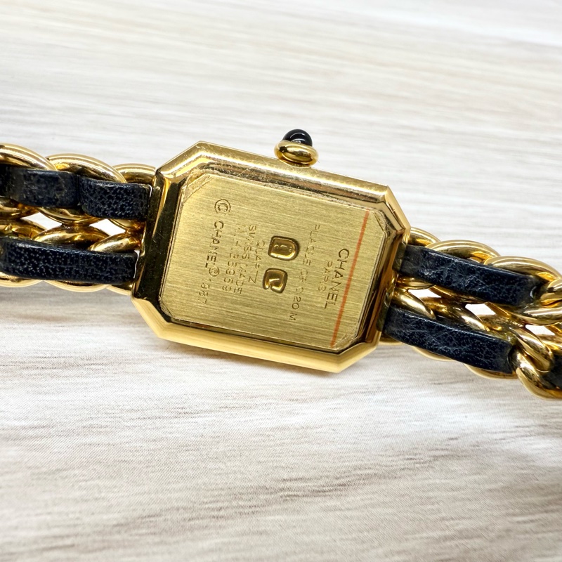 Chanel黑金M號Vintage Premiere皮穿鏈首映錶-6