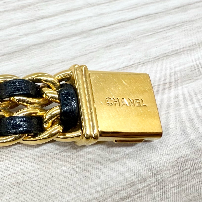 Chanel黑金M號Vintage Premiere皮穿鏈首映錶-10