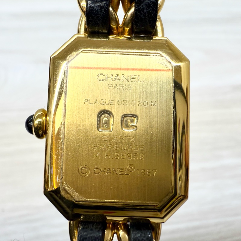 Chanel黑金M號Vintage Premiere皮穿鏈首映錶-11