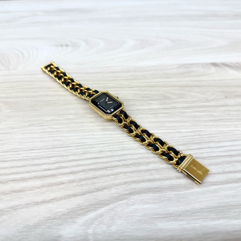 CHANEL 黑金L號皮穿鍊vintage首映錶-1