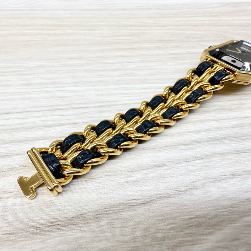 CHANEL 黑金L號皮穿鍊vintage首映錶-7