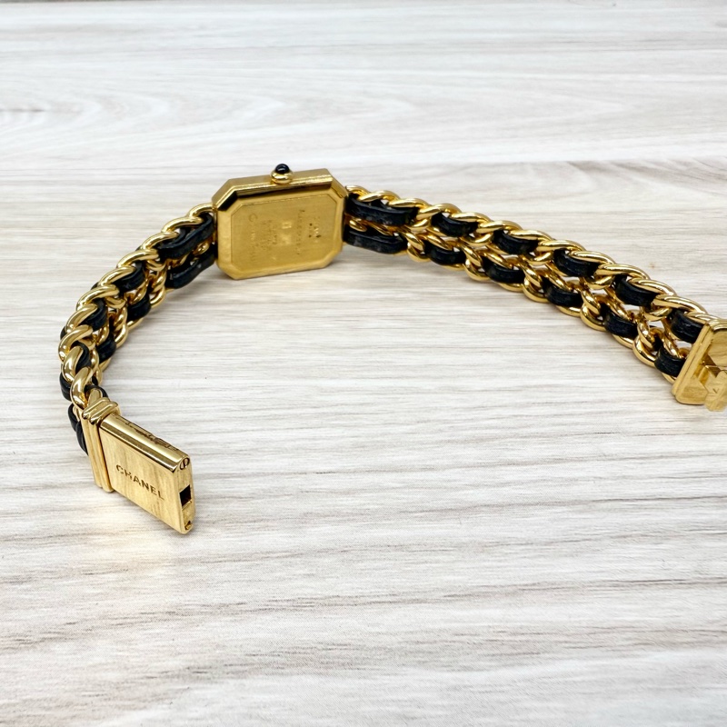 CHANEL 黑金L號皮穿鍊vintage首映錶-8
