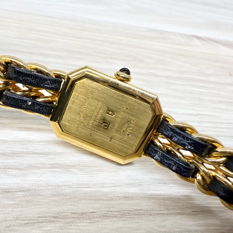 CHANEL 黑金L號皮穿鍊vintage首映錶-10