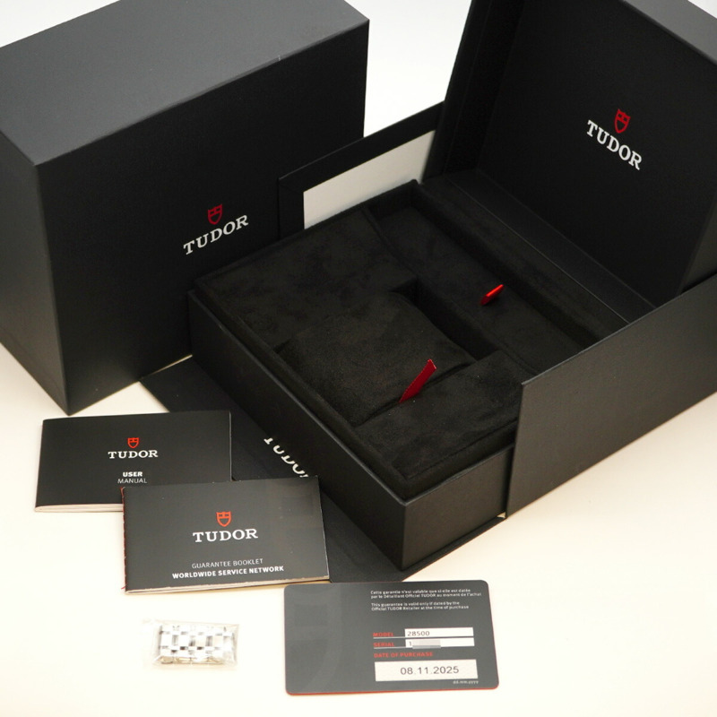 帝舵皇家28500橘色錶盤男士腕錶-1