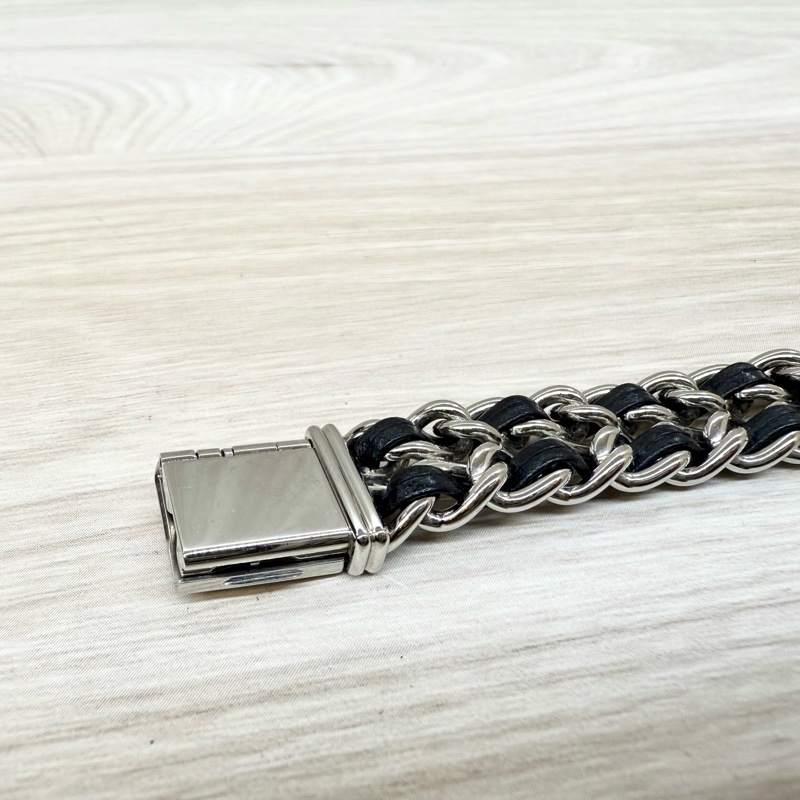 Chanel黑銀M號Premiere皮穿鏈首映錶-13