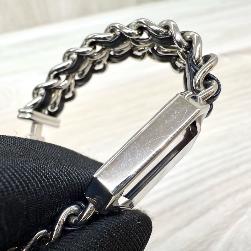 Chanel黑銀M號Premiere皮穿鏈首映錶-14