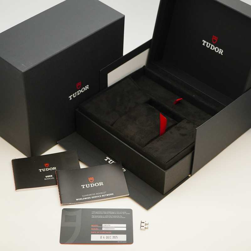 帝舵皇家28320藍色錶盤女士腕錶-1