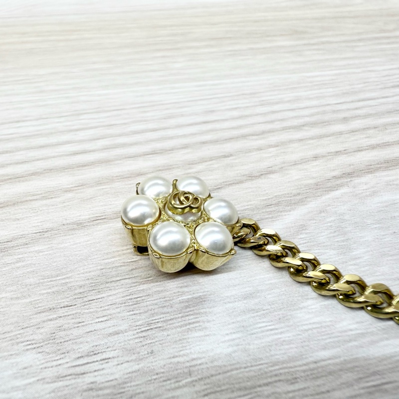 GUCCI 金色珍珠花瓣造型GG鏈互扣式手鍊-4