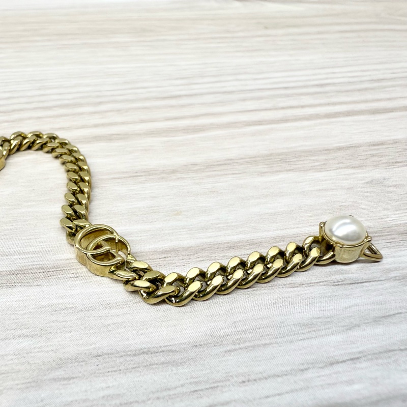 GUCCI 金色珍珠花瓣造型GG鏈互扣式手鍊-6