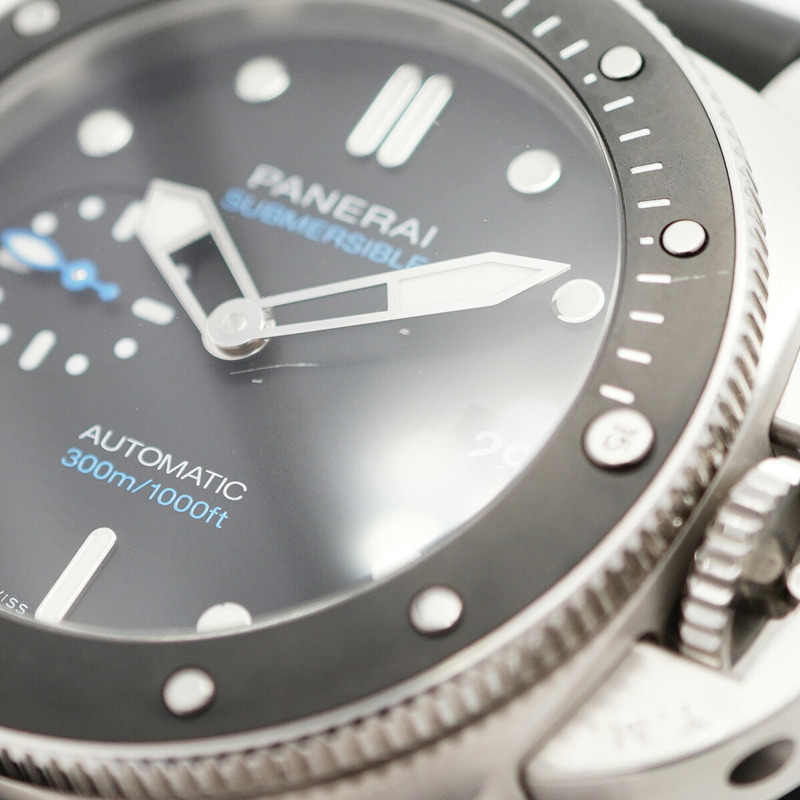 沛納海 Luminor Submersible PAM00683 黑色錶盤男士腕錶-6