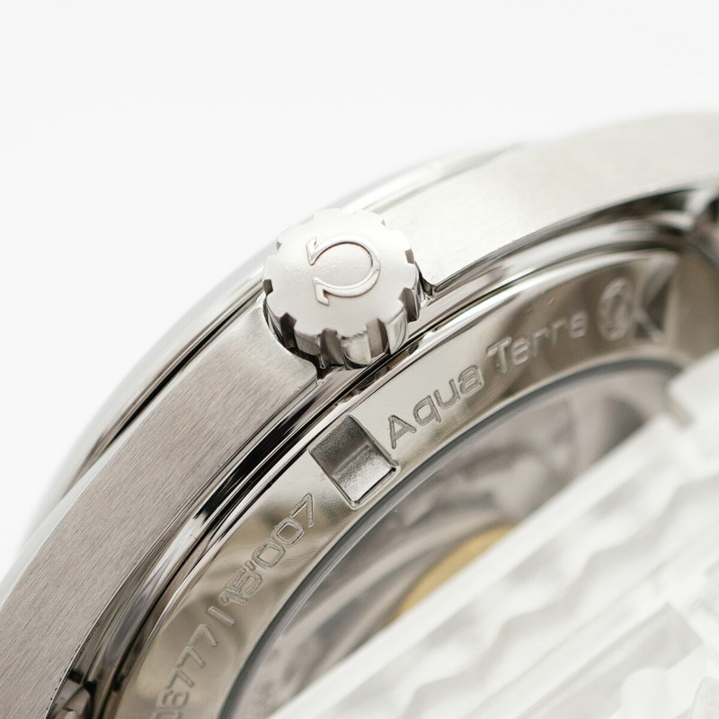 歐米茄海馬系列 231.10.42.21.03.004 海軍藍錶盤男士腕錶-9