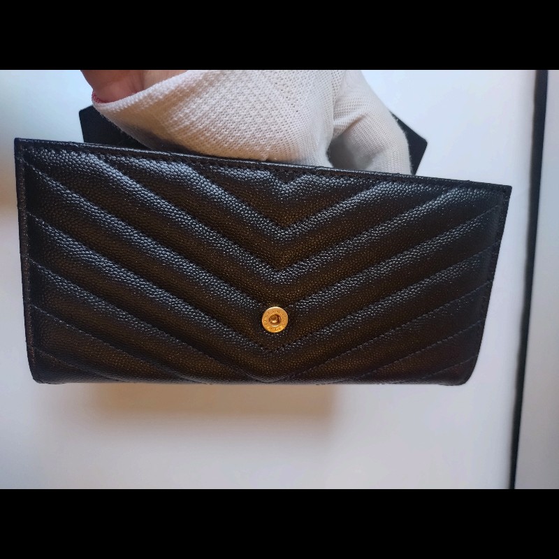 YSL 黑荔枝皮下蓋長夾-12