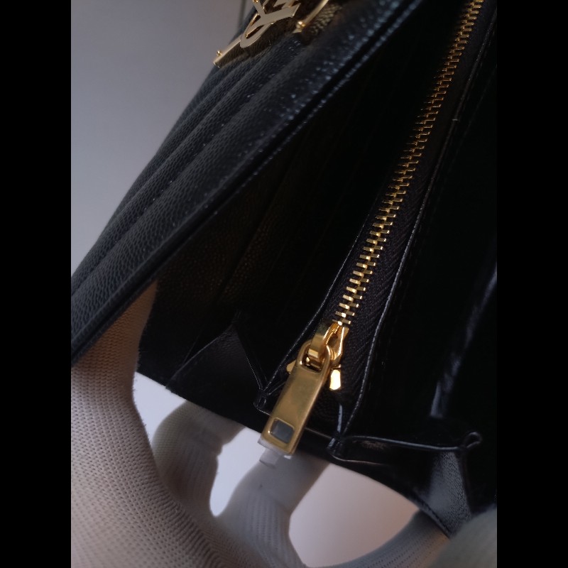 YSL 黑荔枝皮下蓋長夾-16