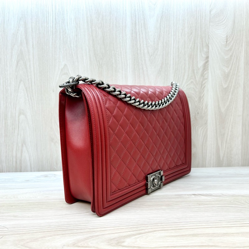CHANEL紅色羊皮菱格BOY30口蓋包/A67087-3