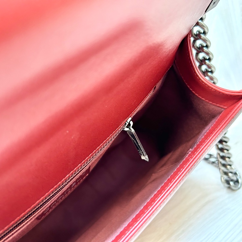 CHANEL紅色羊皮菱格BOY30口蓋包/A67087-10