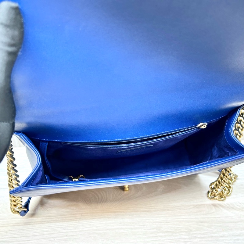 CHANEL深藍羊皮菱格紋金釦Boy30cmA67087-11