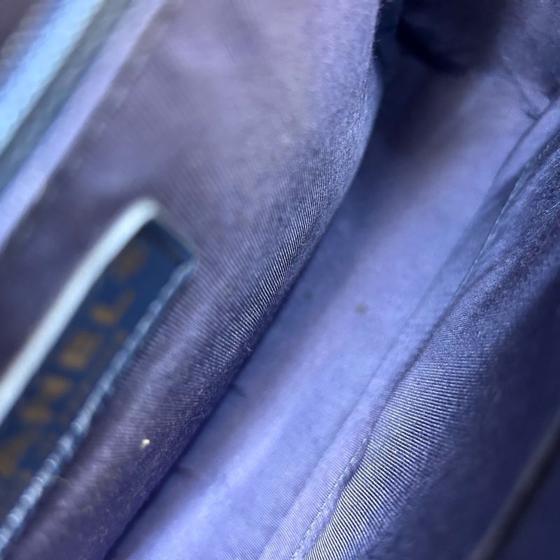 CHANEL深藍羊皮菱格紋金釦Boy30cmA67087-18