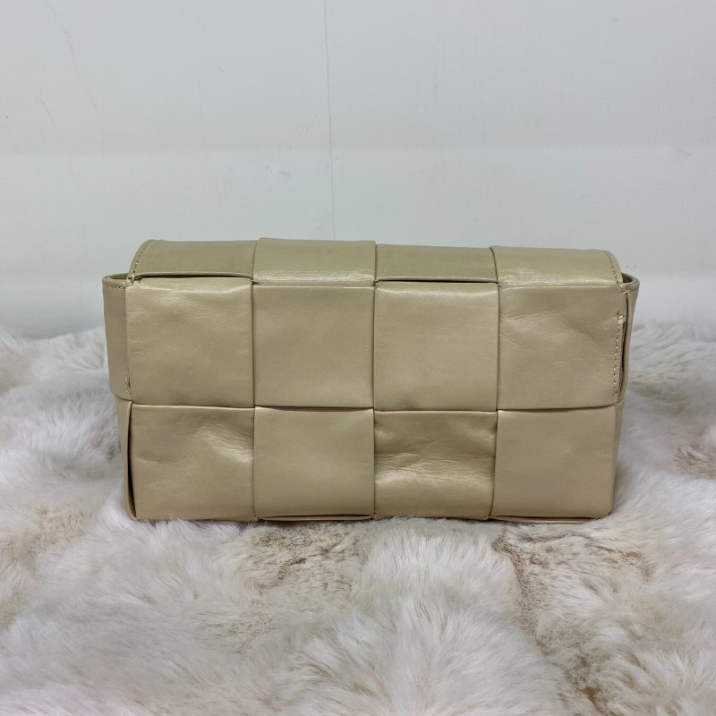 Bottega Veneta BV 編織側背方包(杏色)-4