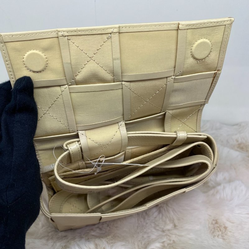 Bottega Veneta BV 編織側背方包(杏色)-5