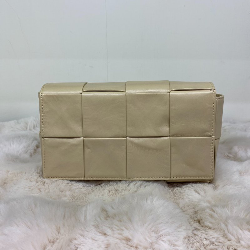 Bottega Veneta BV 編織側背方包(杏色)-7