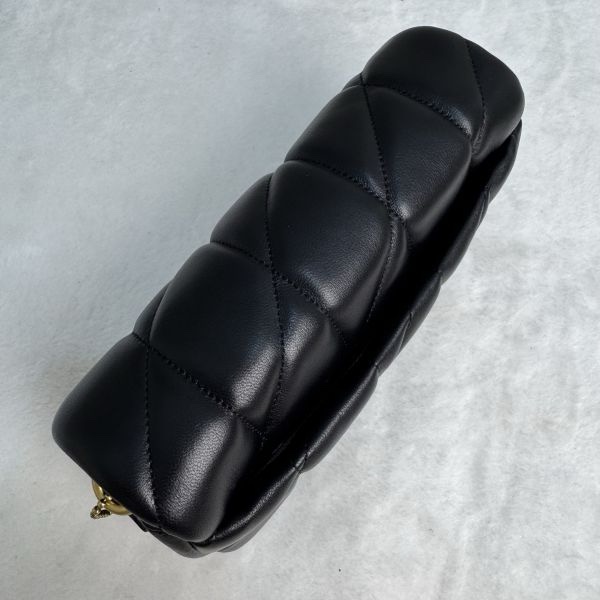 Coach Tabby 26 絎縫單肩手袋-7