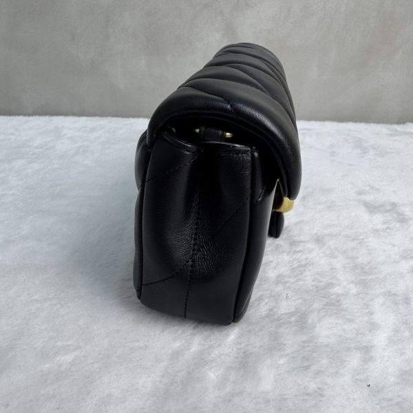 Coach Tabby 26 絎縫單肩手袋-8