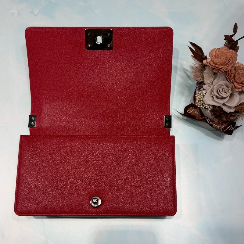 CHANEL 荔枝牛皮紅銀 BOY 25-4