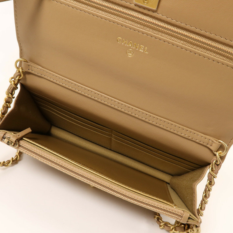 CHANEL 羊皮皮革Wallet On Chain金扣鏈帶肩背袋-4