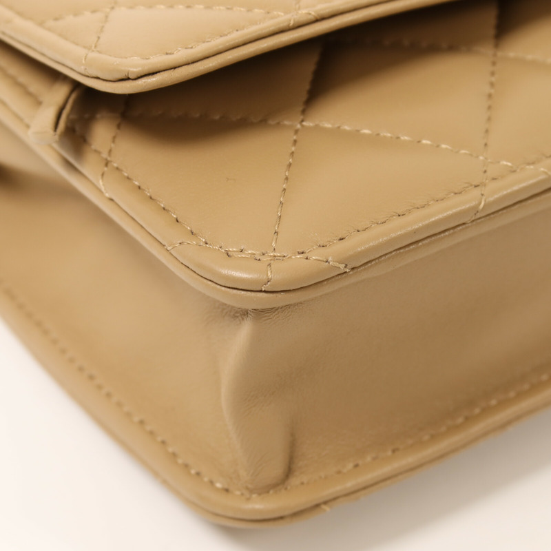 CHANEL 羊皮皮革Wallet On Chain金扣鏈帶肩背袋-10