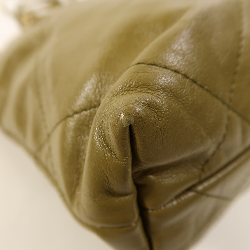 CHANEL 牛皮皮革Chanel 22 Mini金扣手挽肩背兩用袋-12