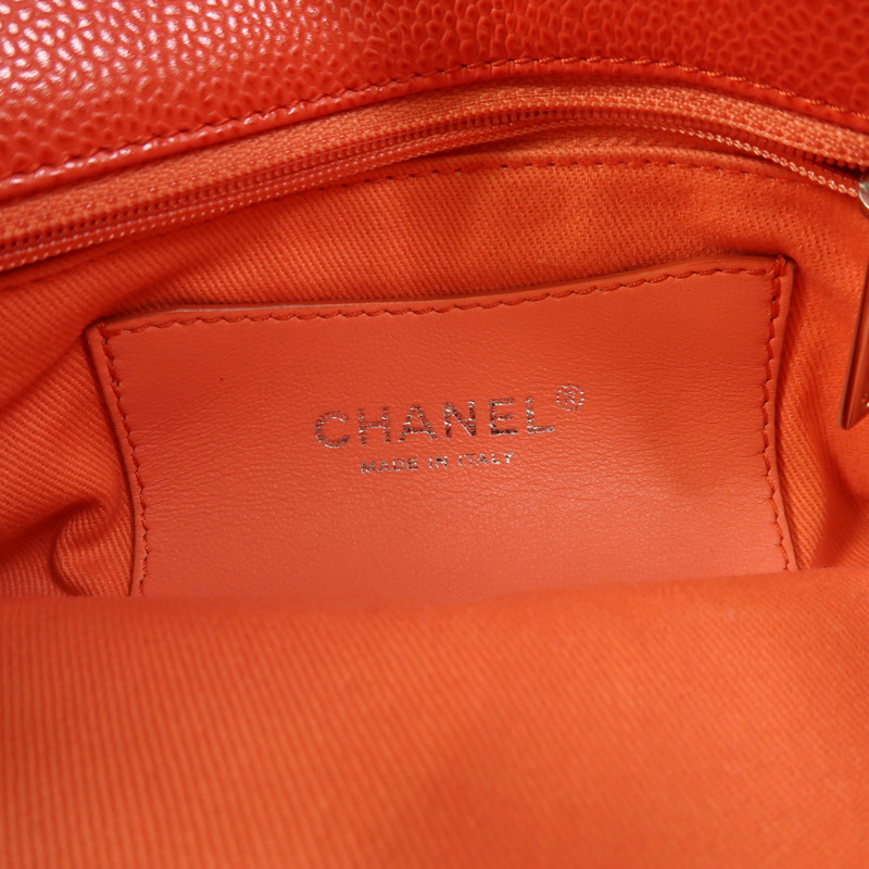 CHANEL 牛皮皮革Chain Shoulder銀扣鏈帶肩背袋-7