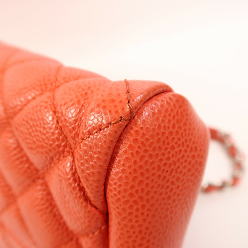 CHANEL 牛皮皮革Chain Shoulder銀扣鏈帶肩背袋-14